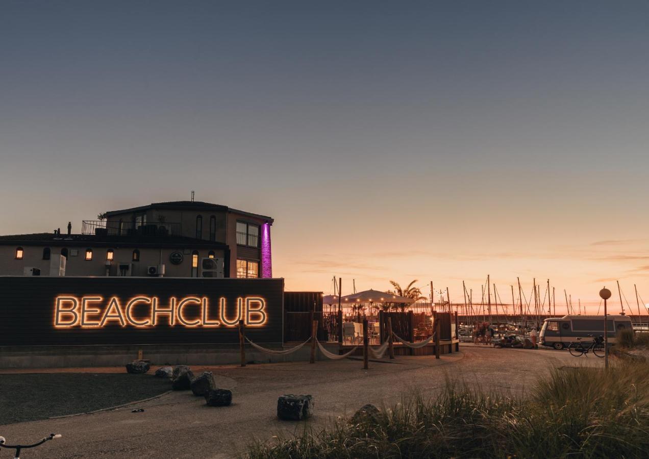 Rbr 213 - Beach Resort 캄퍼란트 외부 사진
