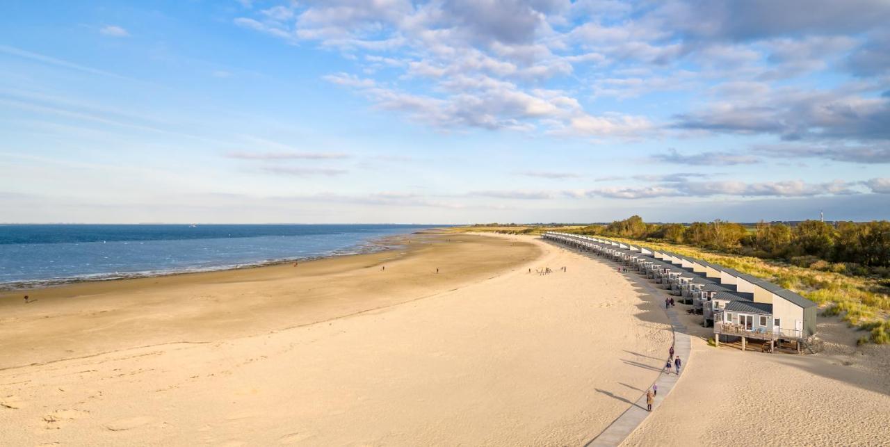 Rbr 213 - Beach Resort 캄퍼란트 외부 사진